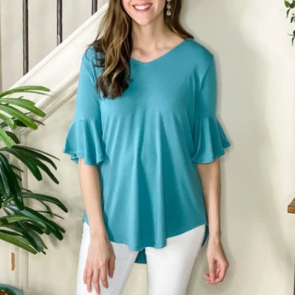 Women's Top CHASING WATERFALLS - Picture 5 of 5